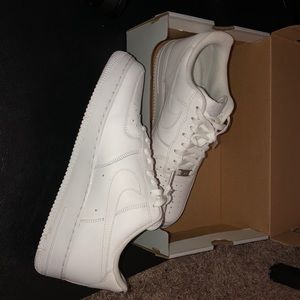 Men’s Nike air force 1’s. Size 11